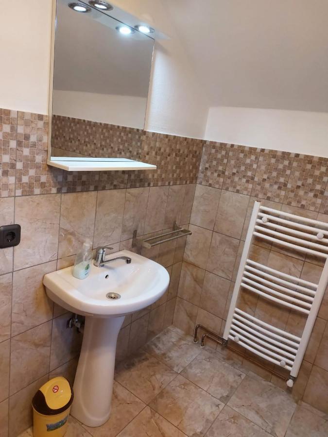 Vila Karina Apartment Carta  Luaran gambar